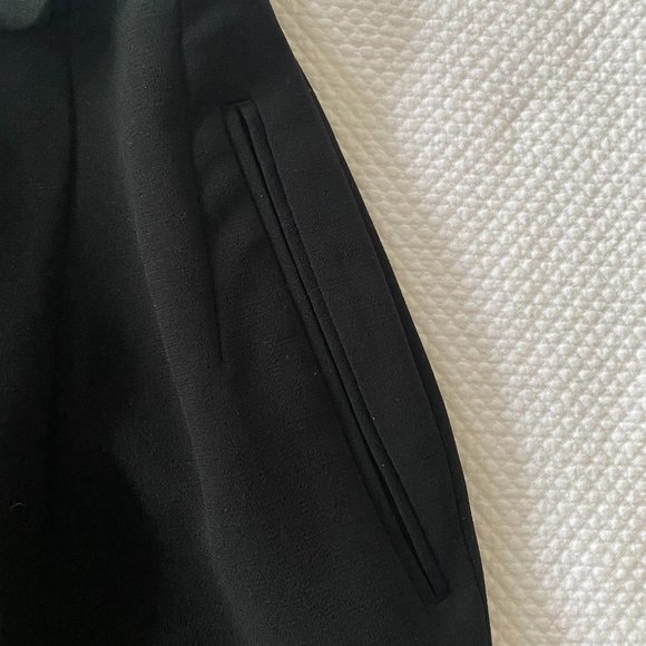 Tahari Black Pantsuit - Picture 4 of 10